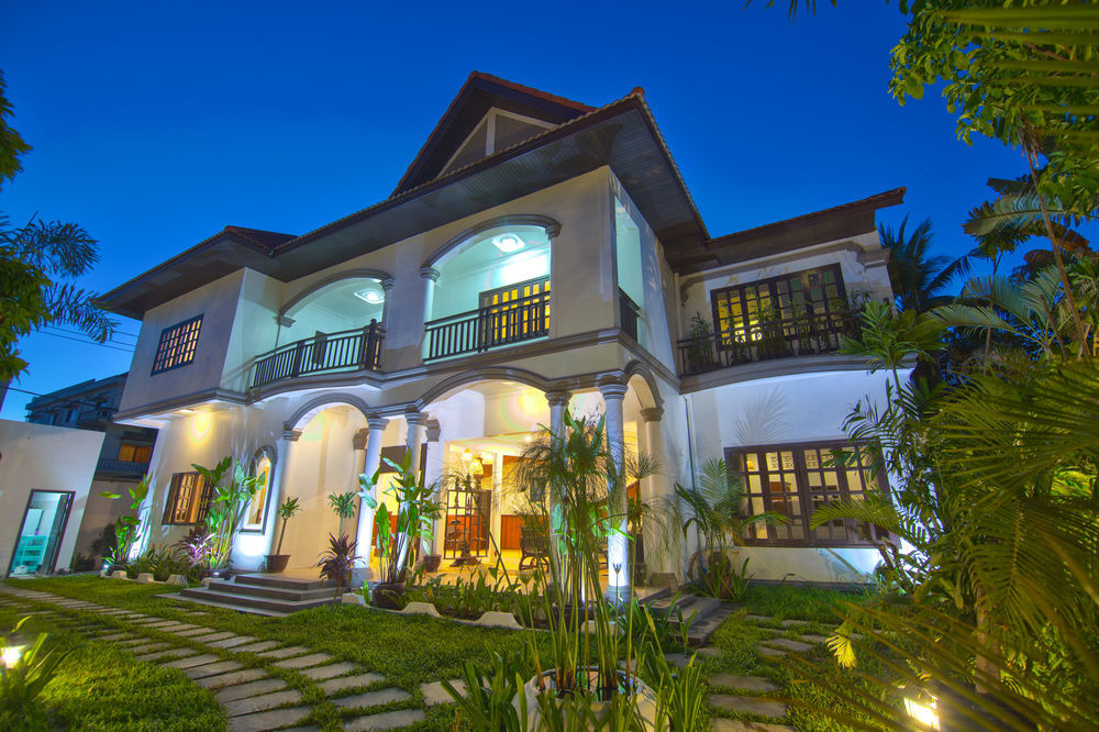 Angkor Yellow Villa Siem Reap Exterior photo