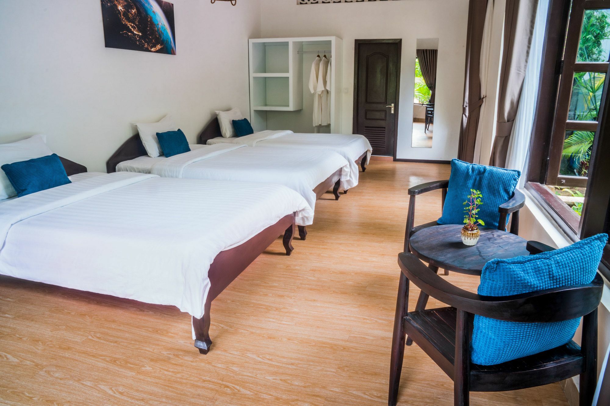 Angkor Yellow Villa Siem Reap Exterior photo